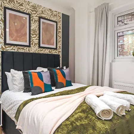 Stunning 3-Bedroom In London - Sleeps 8 Exterior photo